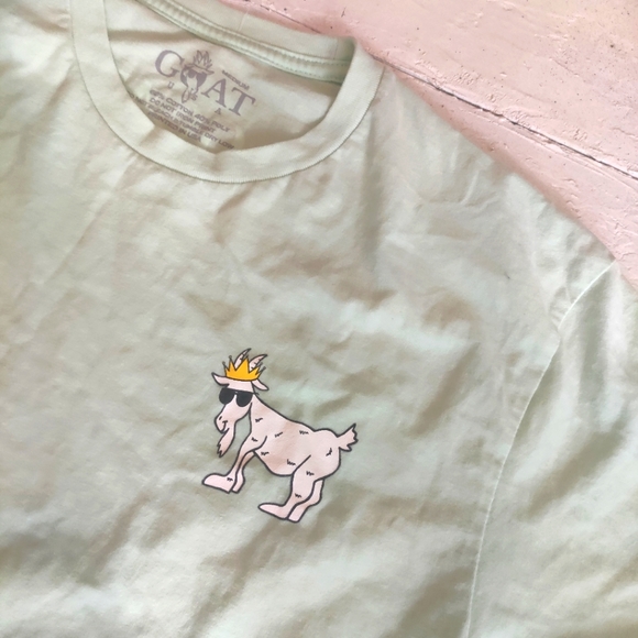 Goat Graphic t-shirt size Medium - Picture 2 of 2